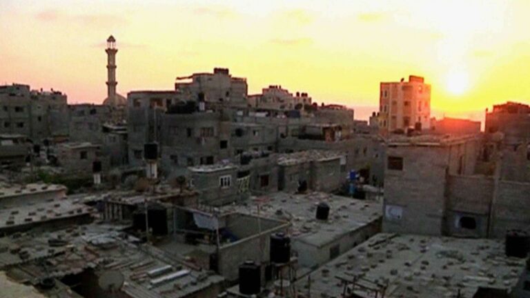 Armata israeliană face un nou apel ca palestinienii din nordul Fâșiei Gaza să plece în sud