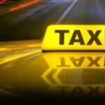 Un taximetrist din București, amendat cu 10.000 de lei. Le-a „făcut preț” unor refugiați