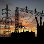 Ucraina a trecut la întreruperi de urgență a energiei electrice în șase regiuni, în urma unui atac masiv cu rachete