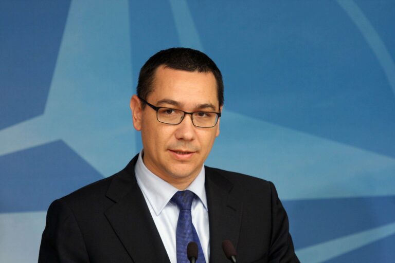 Victor Ponta pare că va deveni consilier neremunerat al premierului Ciolacu