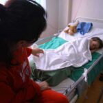 Caz confirmat de meningită meningococică într-o școală din România. „Această boală poate ucide un om în 48 de ore“