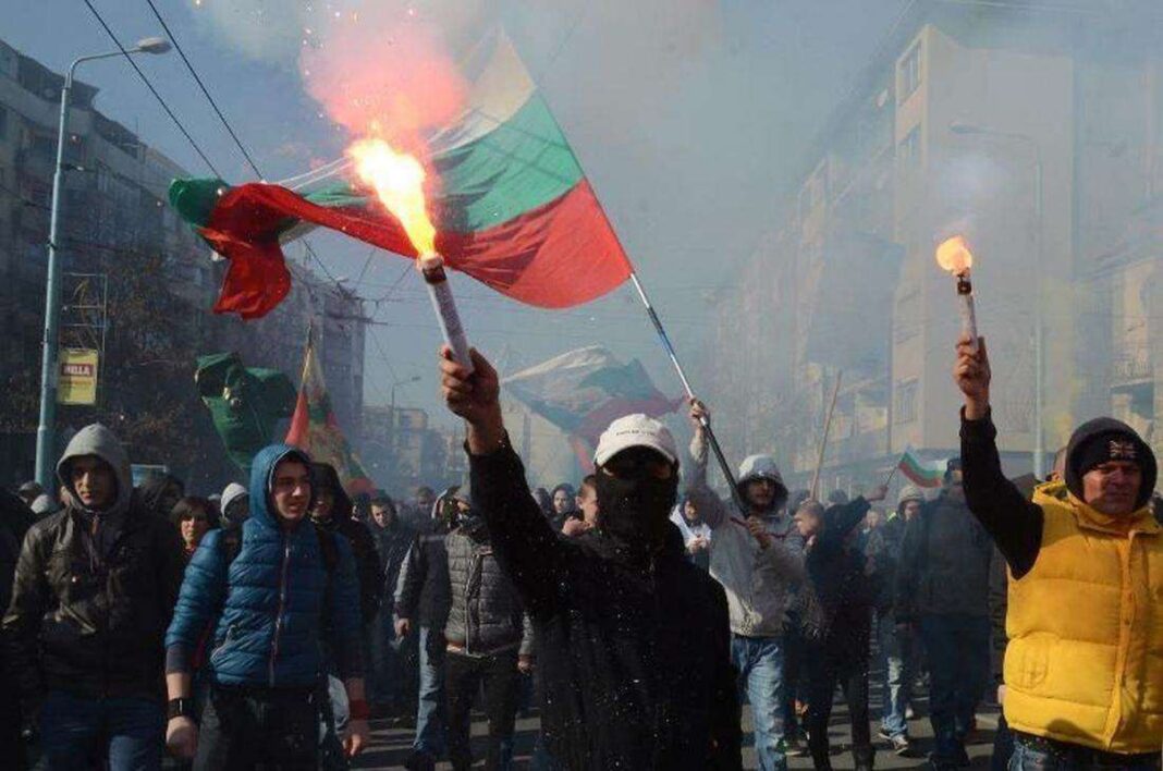 protest Bulgaria restricțiile certificatelor