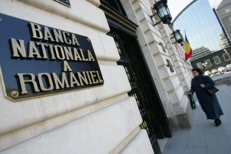 Rezervele valutare ale Băncii Naționale a României au scăzut în luna aprilie