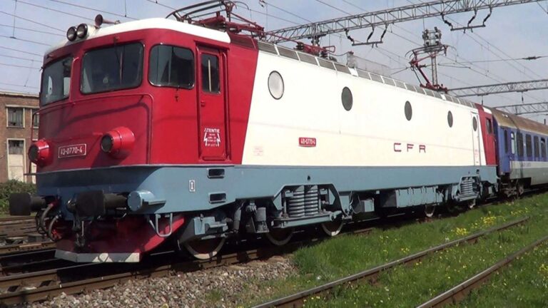 CFR Călători a retras din circulație toate locomotivele de tipul celei implicate în accidentul feroviar de la Galați