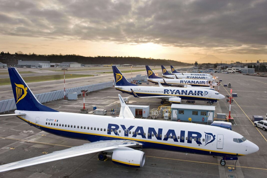 Ryanair anunță că nu va mai vinde bilete ieftine