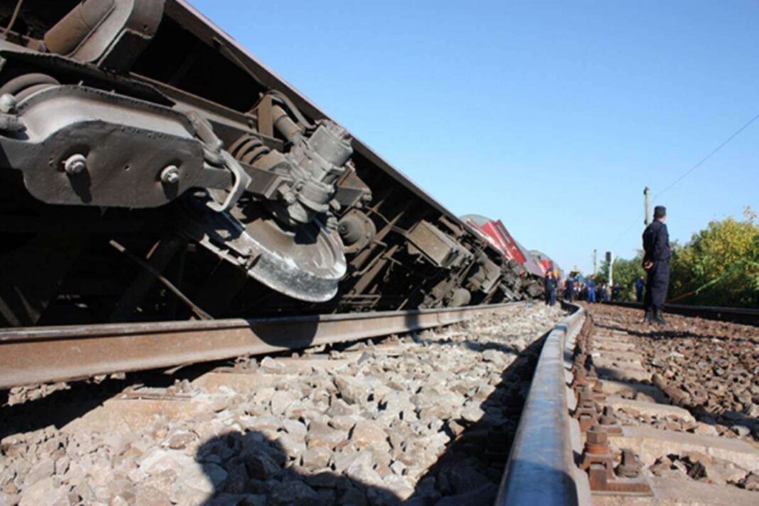 Mai mulți morți au rezultat după deraierea unui tren, în sudul Germaniei, ce se îndrepta către Munchen