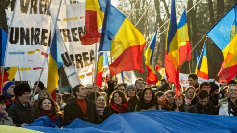 Vot final la Chișinău: Limba română devine limba oficială în Republica Moldova