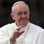 Starea Papei Francisc s-a deteriorat: Vaticanul anunță că Suveranul Pontif a suferit o criză respiratorie prelungită