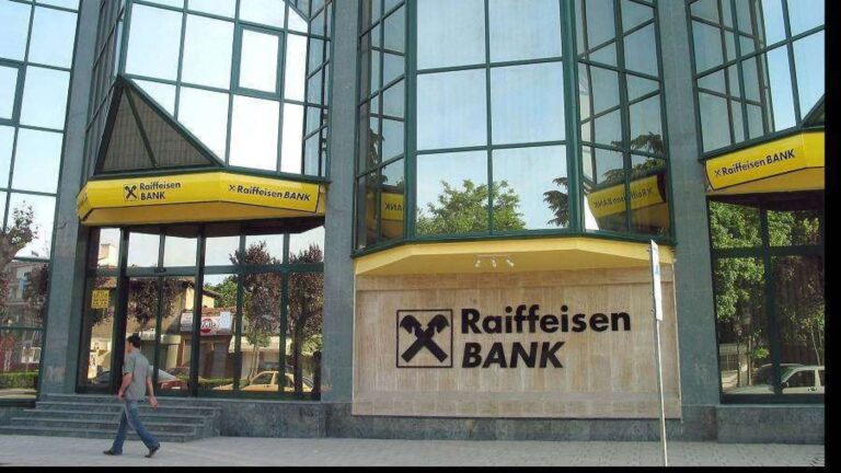 Raiffeisen Bank încheie primele luni ale anului cu 390 milioane de lei profit