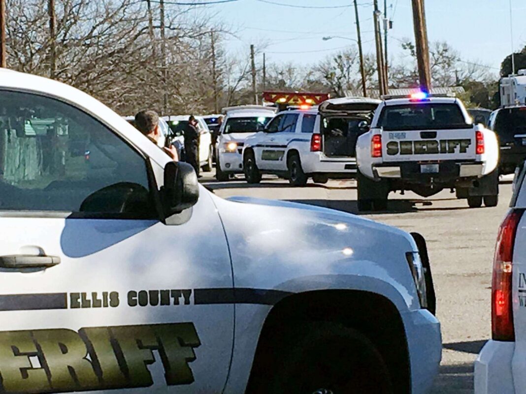 poliția Texas bărbat ucis cinci oameni
