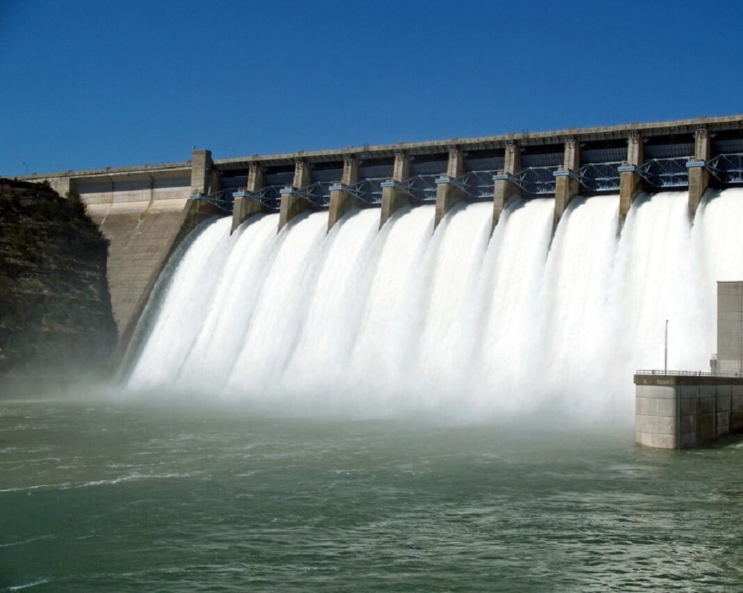 Hidroelectrica aleasă de români