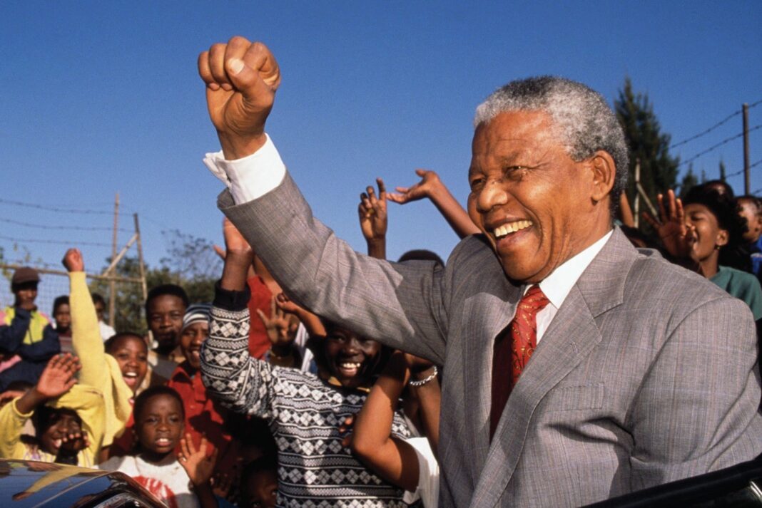 Africa de Sud oprirea licitației cheii Mandela