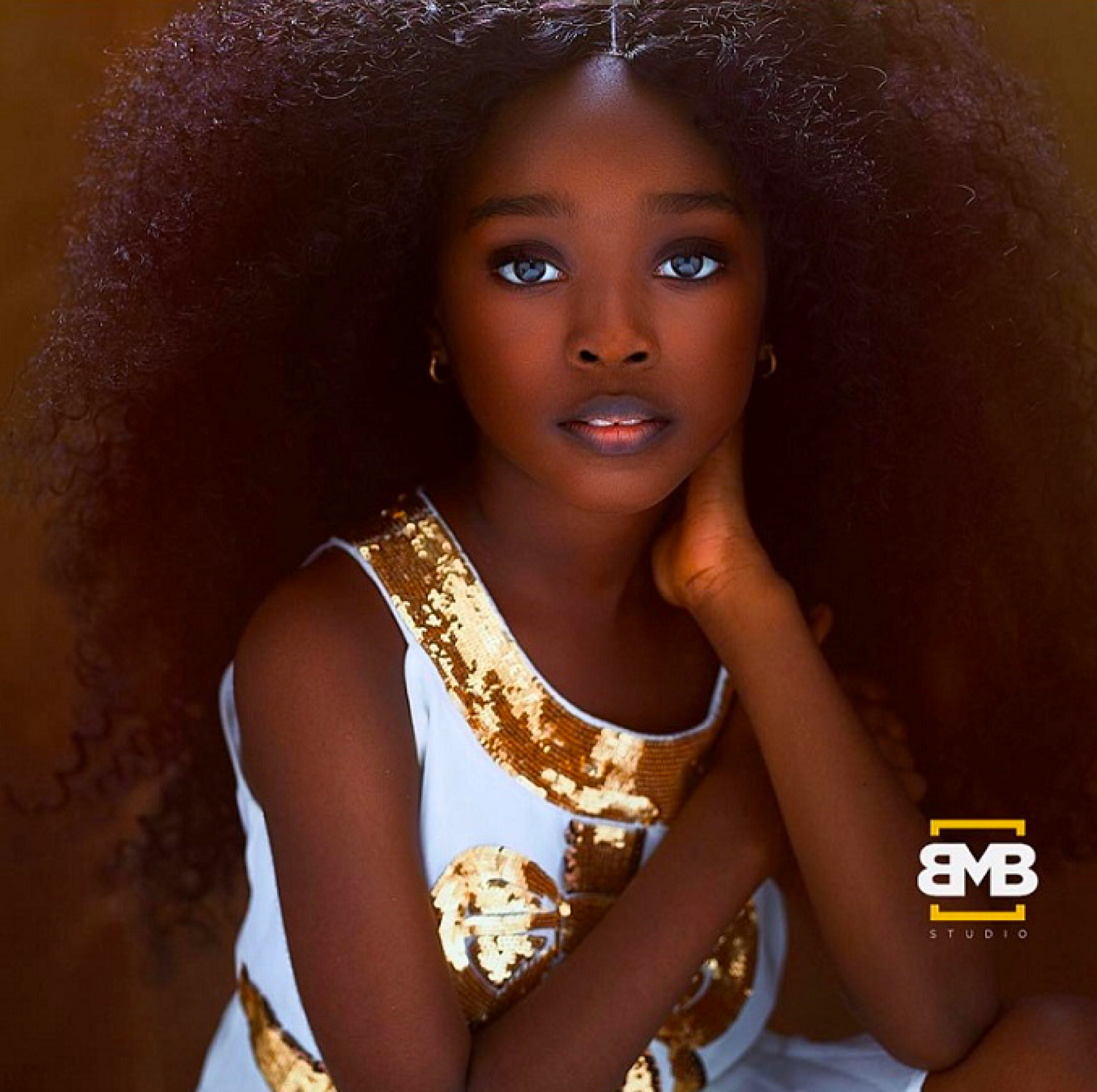 Падчерица негритянка. Джейр Иджалана. Джейр Иджалана Возраст. Самые красивые африканки. Красивая Африканская девочка.