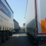 Accident grav pe centura Roman: două TIR-uri s-au ciocnit