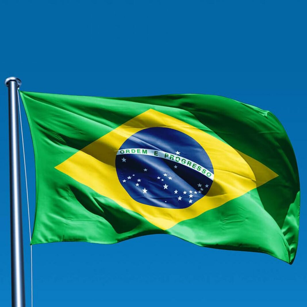 susținătorii Jair Bolsonaro întrebări forțelor ordine