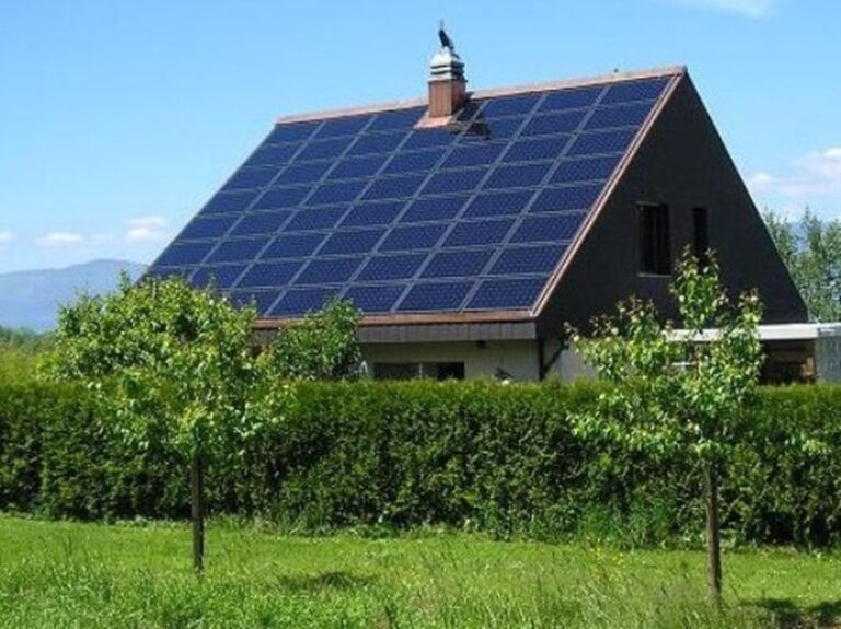 AFM a aprobat finanţări de aproape 97 de milioane de lei în Programul ”Casa Verde Fotovoltaice” pentru persoane fizice