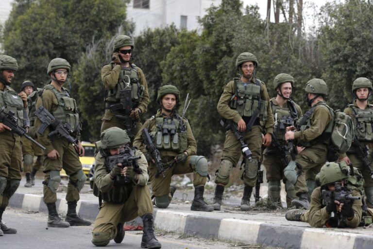 Armata israeliană neagă acuzațiile că ar fi îngropat cadavre ale unor palestinieni în gropi comune