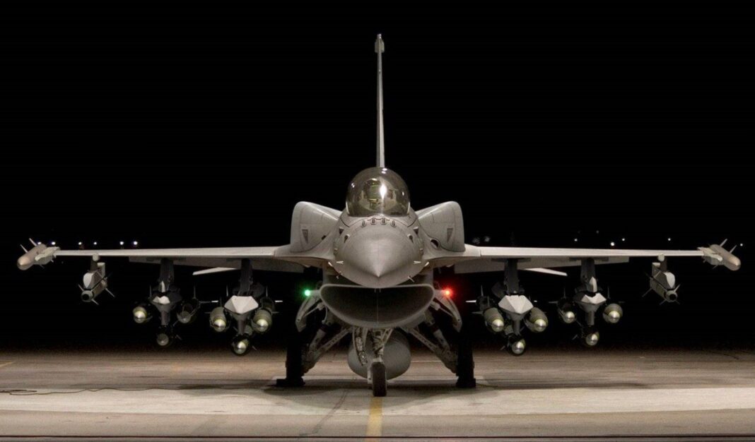 F-16 / foto arhivă