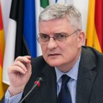 Consiliul Fiscal şi-a revizuit proiecţia de deficit bugetar la 6% din PIB pentru 2023