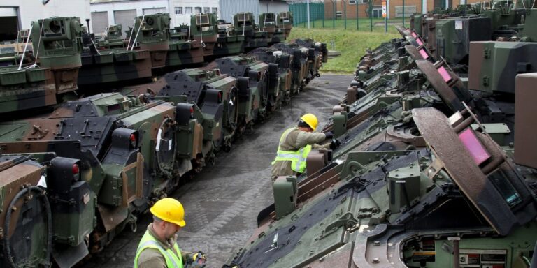 SUA sunt gata să ofere un pachet de ajutor militar de 1 miliard de dolari pentru Ucraina