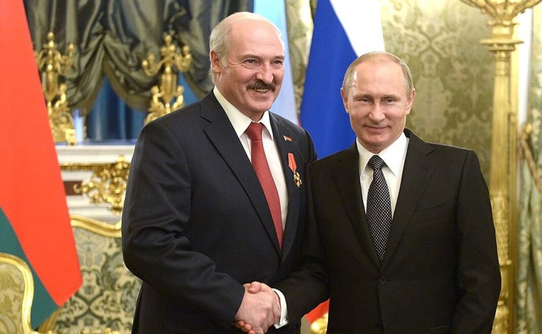 Lukașenko, președintele Belarus, și Putin, președintele Rusiei