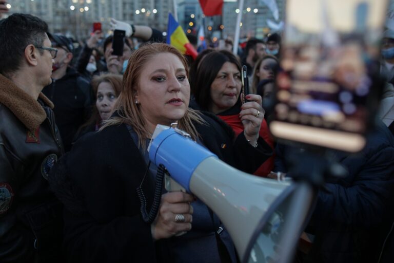 Diana Șoșoacă: Pacea nu poate să aibă ca fundament asimilarea etnică forțată a minorității românești din Ucraina