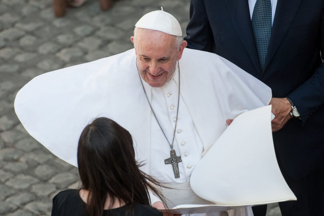 Papa Francisc scandalurile sexuale