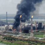 Un atac cu drone rusești a incendiat rafinăria de petrol Kremenchuk din centrul Ucrainei