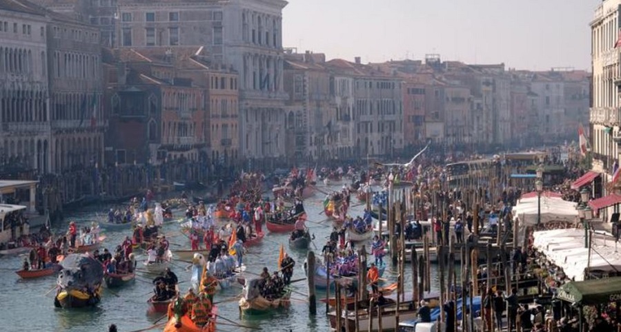 Turiștii vor avea de plătit o taxă în Veneția