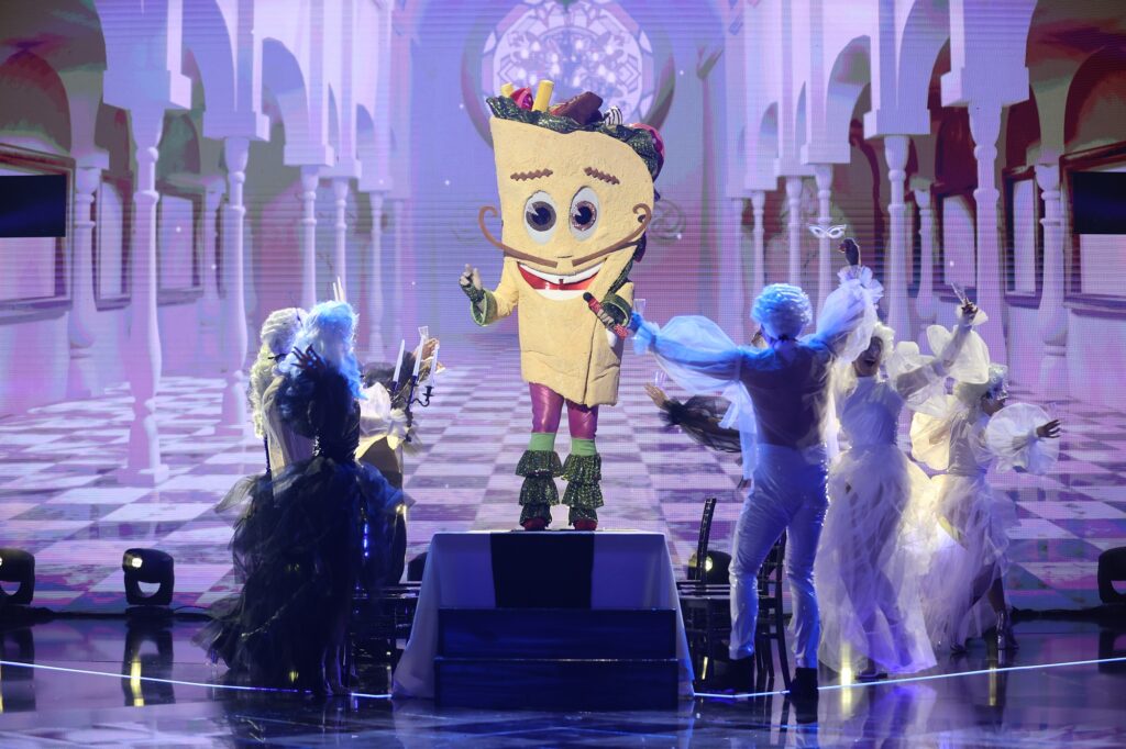 masked singer romania