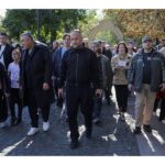 Mii de ucraineni au ieșit sâmbătă la Kiev pentru a arăta că nu se tem de o invazie rusă
