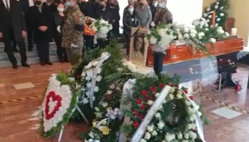 Benone Sinulescu a fost înmormântat