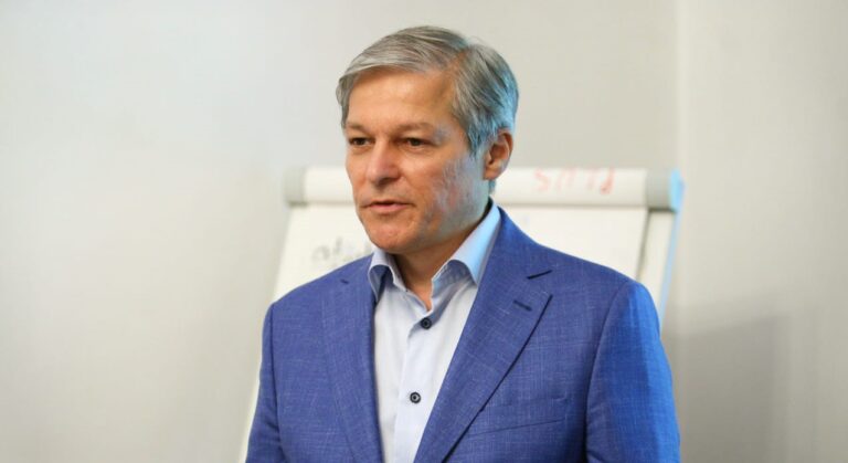 Dacian Cioloș, despre PSD și PNL: „Nu sunt în stare nici să absoarbă fondurile europene pe care România le are la dispoziţie”