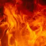 Acuze reciproce între ruși și ucraineni după ce un incendiu a cuprins mănăstirea de lemn Toți Sfinții din Sviatohirsk, din estul Ucrainei