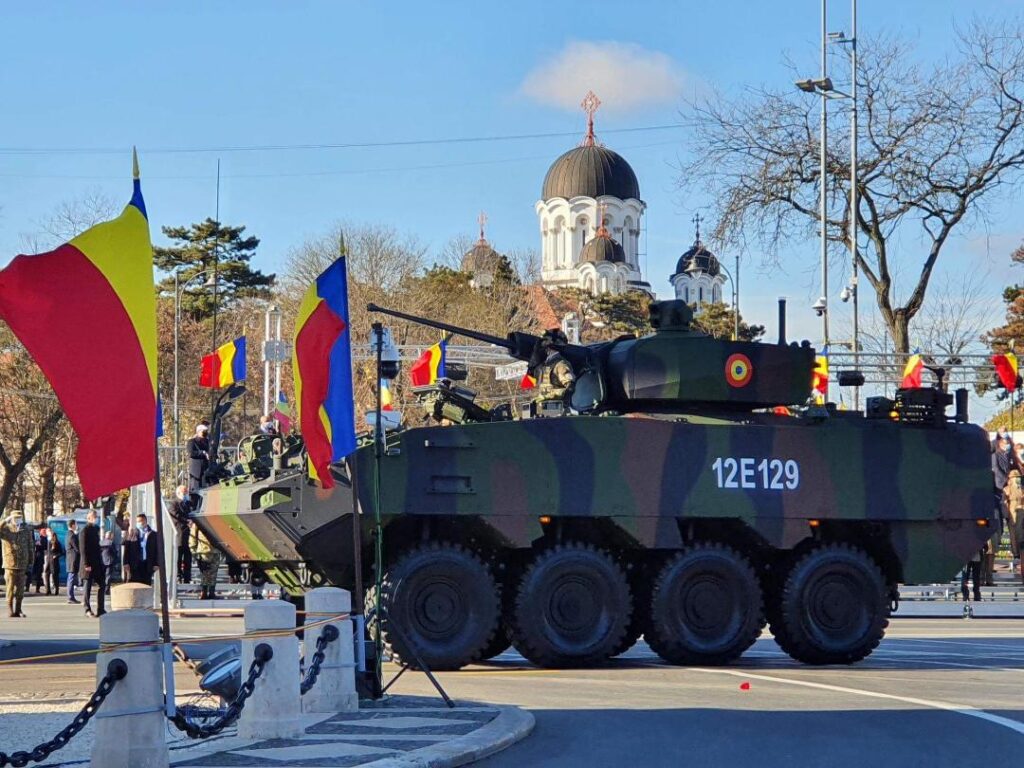1 Decembrie, Ziua Națională a României. Parada militară, transportor blindat Piranha