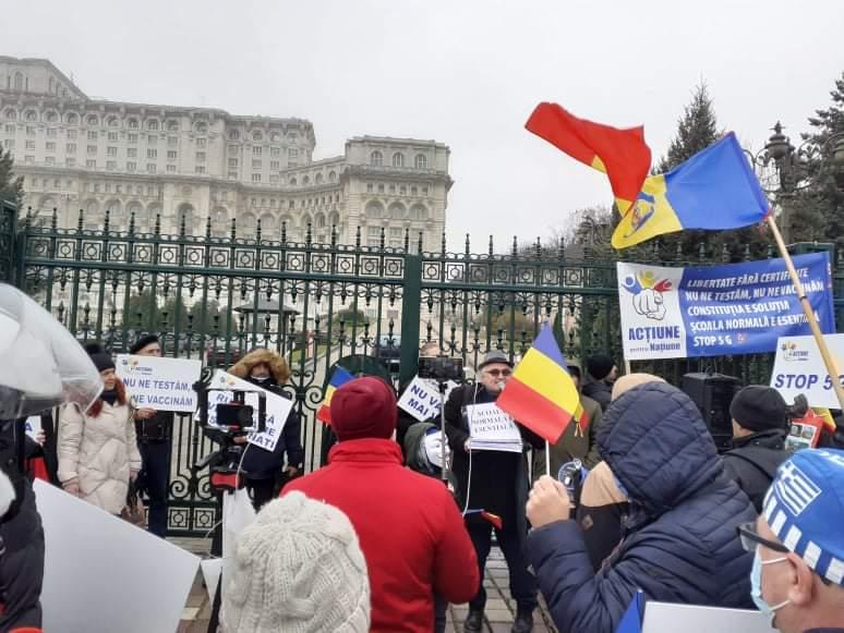 Protest anti Covid la Parlament