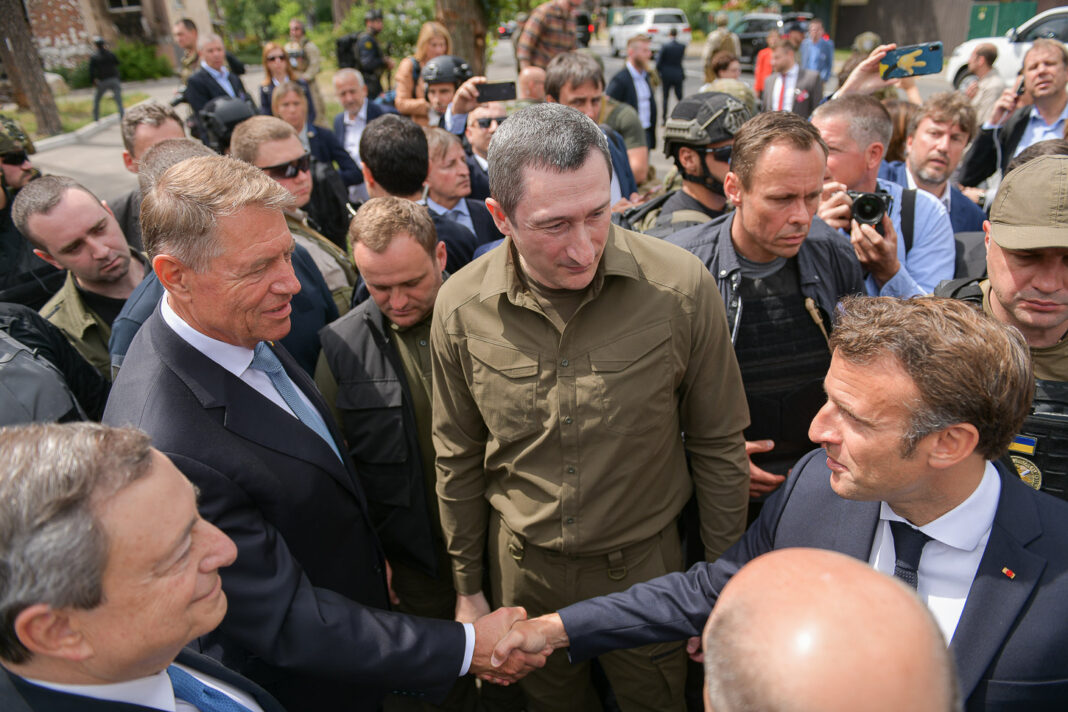 Președinții Macron și Iohannis la Kiev / foto arhivă