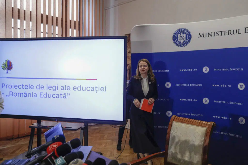 legile educației