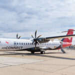 O nouă companie aeriană românească începe zborurile