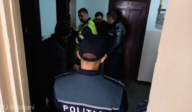 Tragedie la Botoșani: un bărbat de 44 de ani a murit după ce a căzut în scara liftului unui bloc