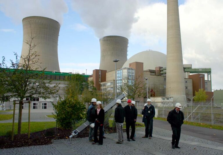Germania anunță deconectarea ultimelor trei centrale nucleare