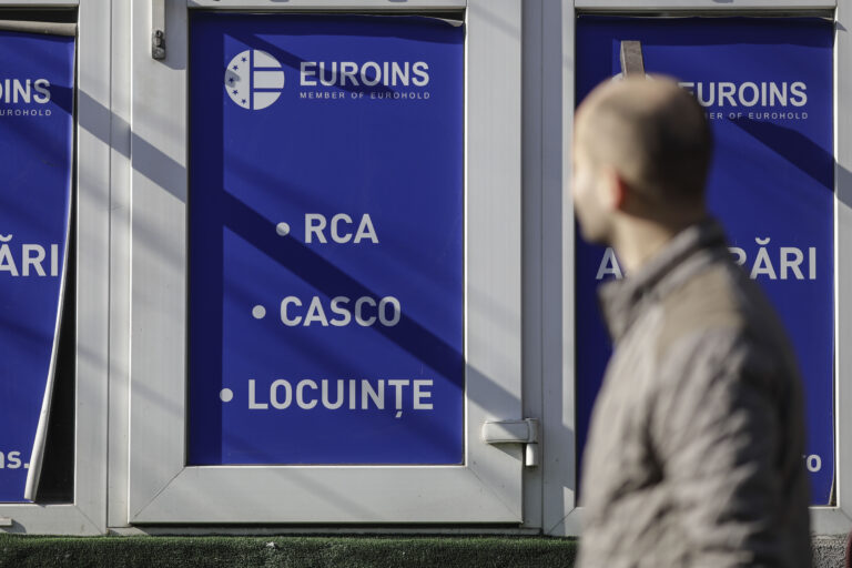 Eurohold: Plăţile daunelor vor fi reluate în locul Fondului de Garantare dacă ASF renunţă la revocarea licenţei Euroins
