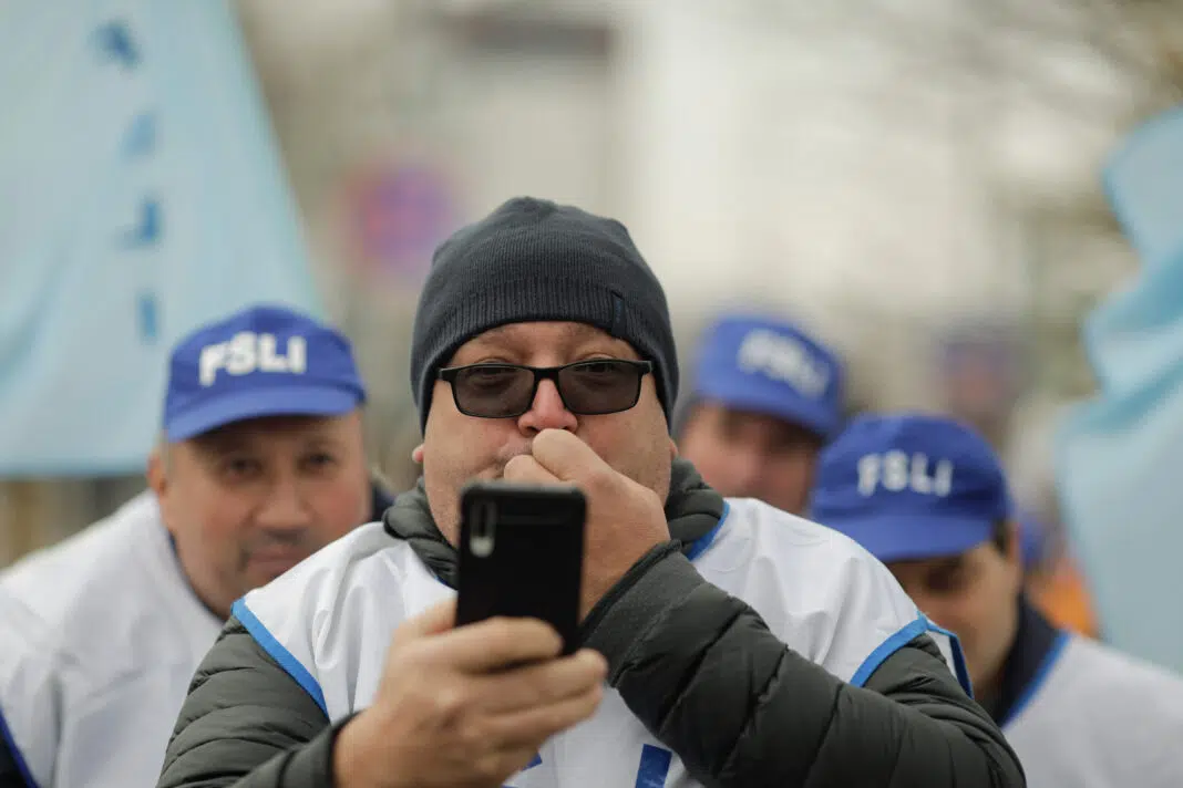 proteste educație