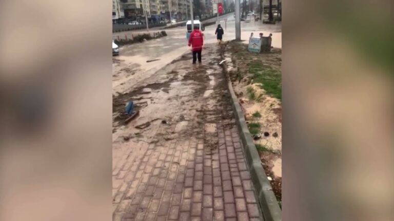 VIDEO: După cutremurul îndurat, părți din sudul Turciei au fost inundate