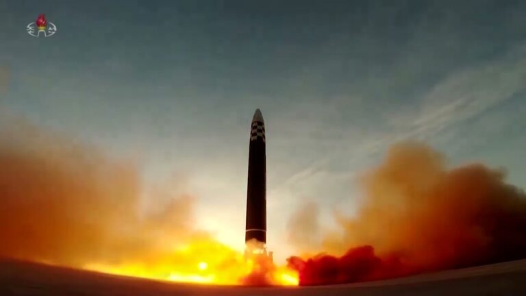 VIDEO: Presa nord-coreeană prezintă ultima lansare ICBM