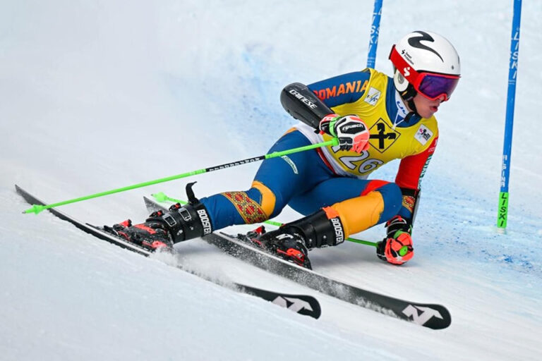 Concurs internațional de schi alpin la Sinaia