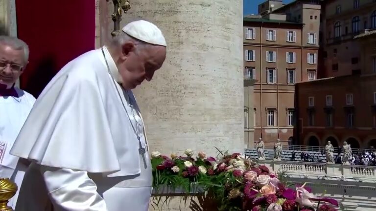 VIDEO – Papa Francisc: “Ajutați iubitul popor ucrainean în călătoria sa spre pace”