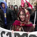VIDEO: Studenții protestează la Paris