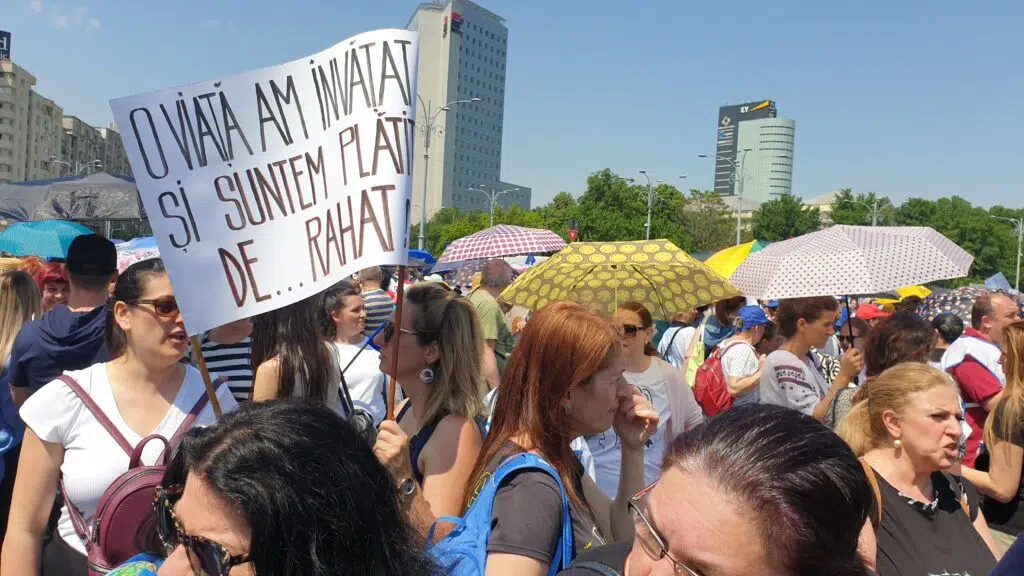 protest profesori Guvern