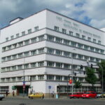 Un marocan reclamă șpăgile de la Facultatea de Medicină Dentară din Timișoara. Procurorii se fac că plouă